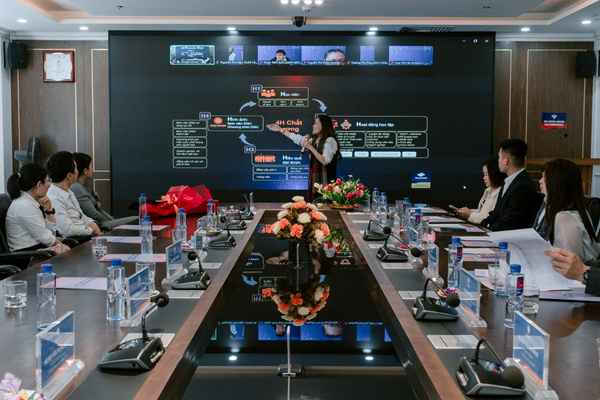 Khai giảng Cử nhân trực tuyến Đại học Đại Nam