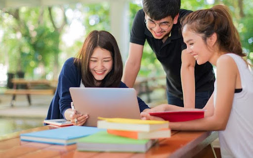 Tấm bằng Quản trị Kinh doanh có tính ứng dụng cao