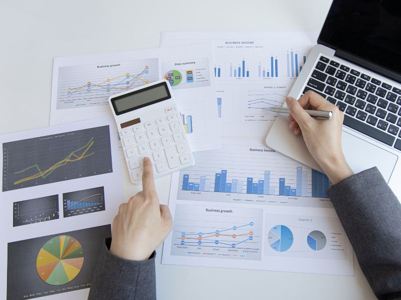 Lộ trình thăng tiến dành cho người học ngành Quản trị kinh doanh