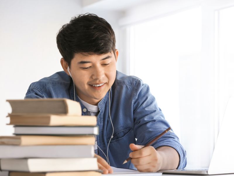 30-tuoi-co-nen-hoc-dai-hoc-tu-xa-khong-4